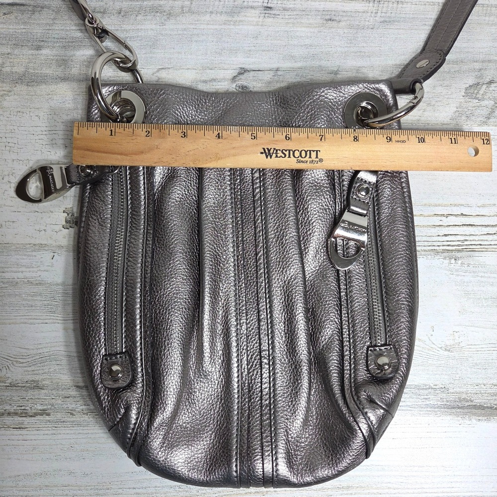 B. Makowsky Metallic Silver Pebbled Leather Crossbody Shoulder Bag Purse - Picture 10 of 16